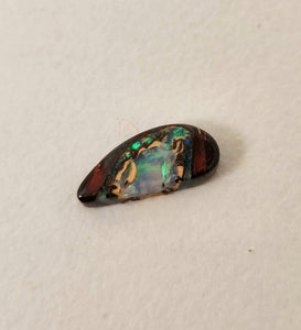 Boulder Opal 064